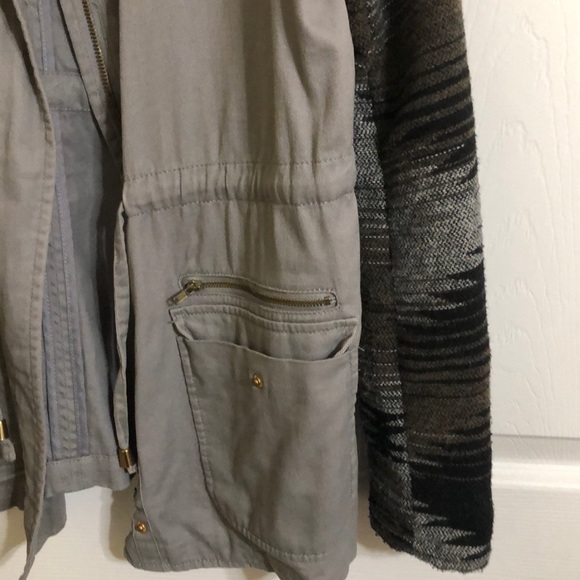 Jacket - Picture 2 of 3